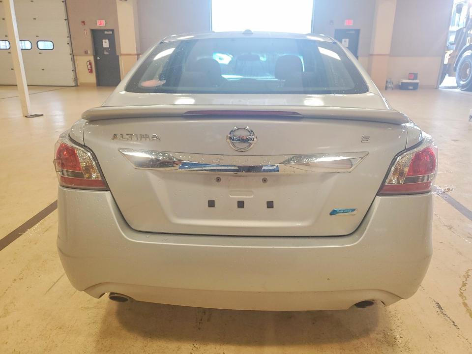 2014 Nissan Altima მანქანა იყიდება აუქციონზე, vin: 1N4AL3AP4EN232089, აუქციონის ნომერი: 59688696