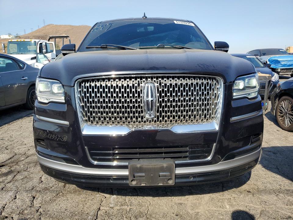Продаж на аукціоні авто 2022 Lincoln Navigator, vin: 5LMJJ3MT8NEL13842, номер лоту: 61328226