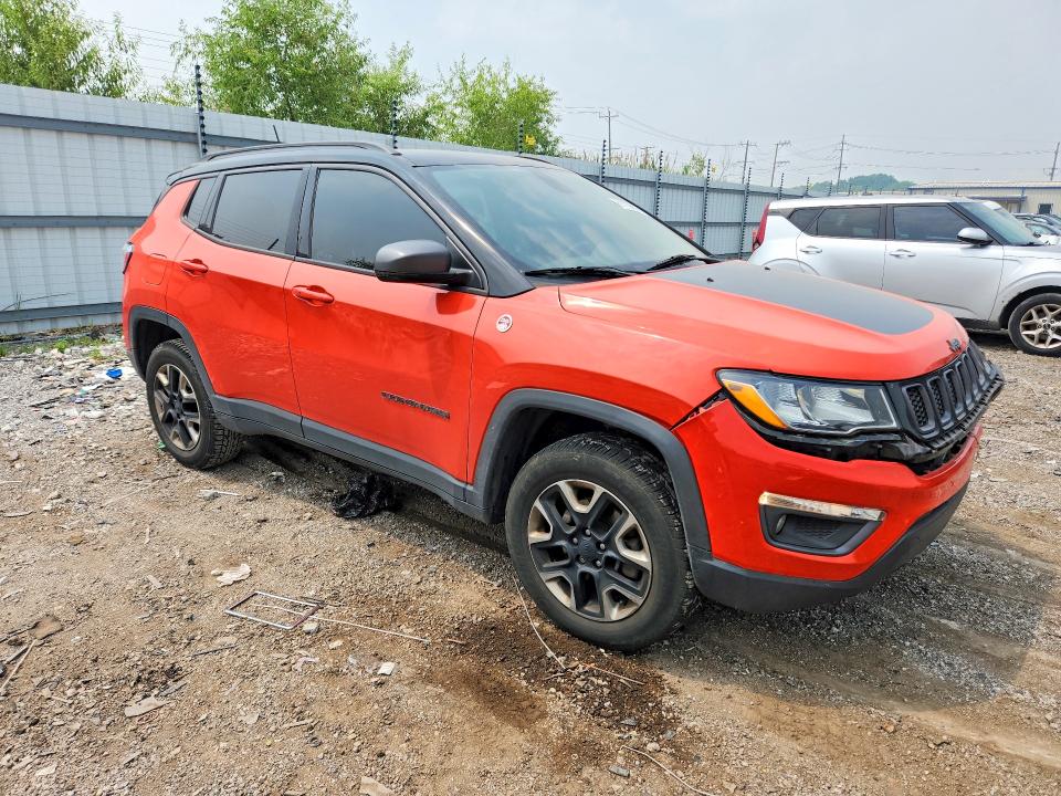 2017 Jeep Compass მანქანა იყიდება აუქციონზე, vin: 3C4NJDDB2HT667060, აუქციონის ნომერი: 61139656