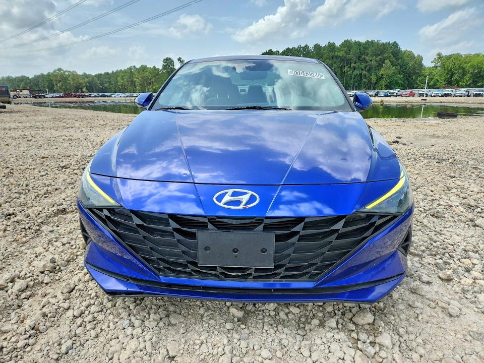Продажа на аукционе авто 2021 Hyundai Elantra, vin: 5NPLL4AGXMH027321, номер лота: 61043586
