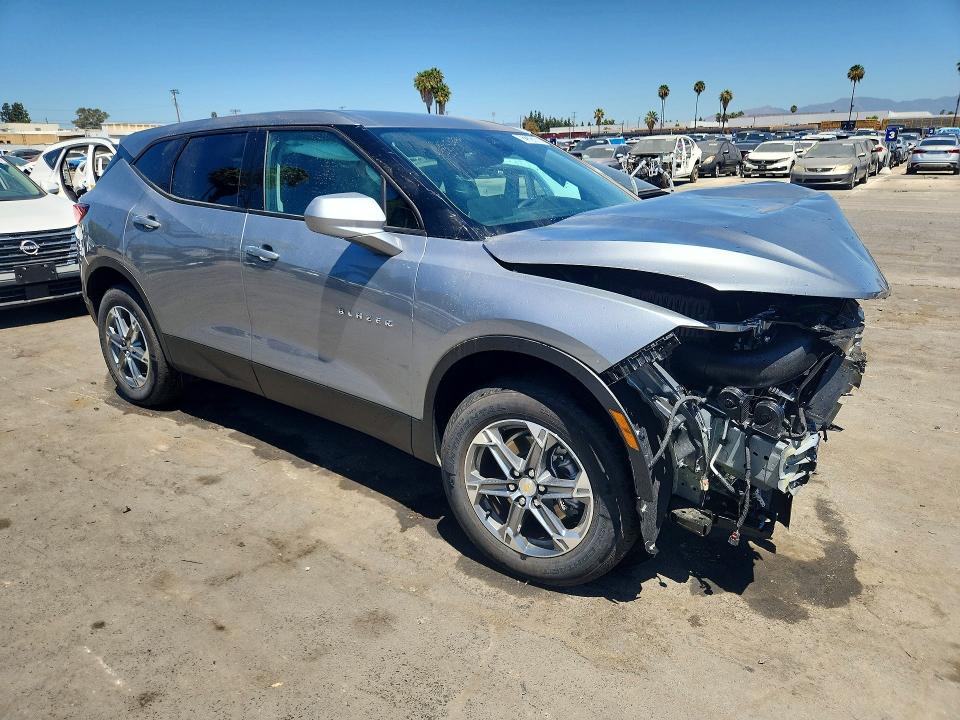 62324306 :رقم المزاد ، 3GNKBCR48TS157368 vin ، 2026 Chevrolet Blazer مزاد بيع