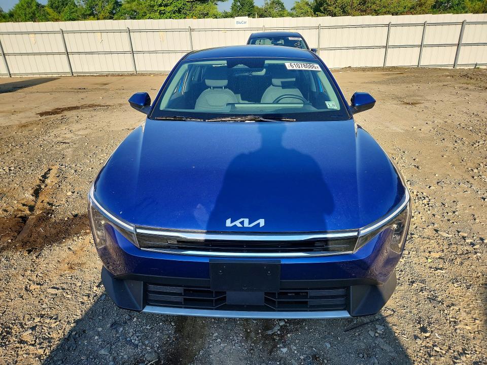 Продажа на аукционе авто 2025 Kia K4, vin: 3KPFU4DE1SE120881, номер лота: 61078086