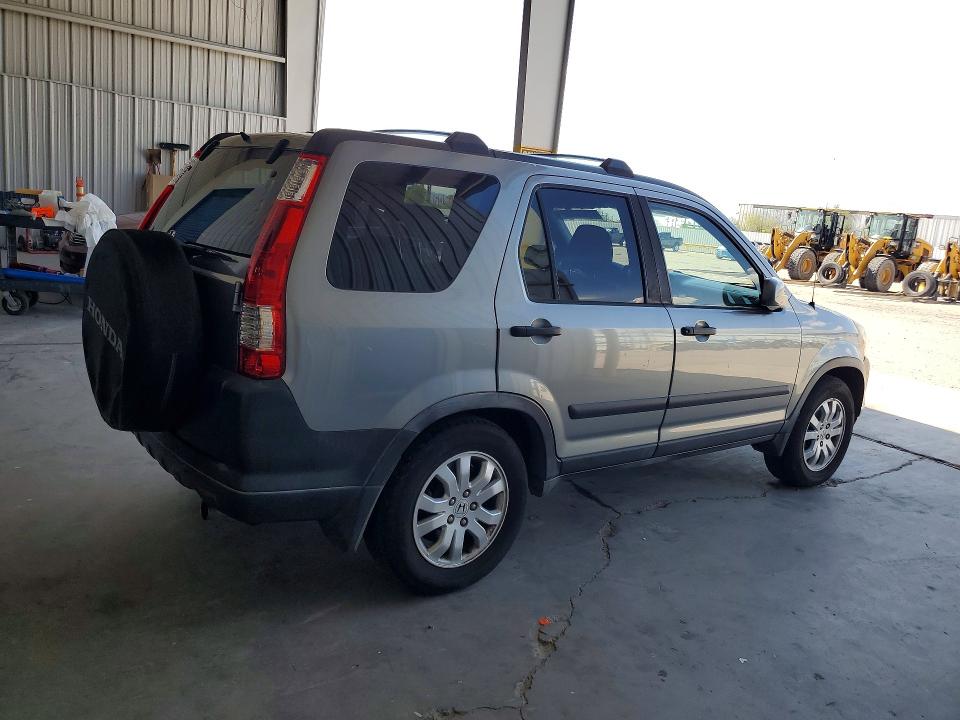 61923766 :رقم المزاد ، JHLRD78866C010542 vin ، 2006 Honda Cr-v مزاد بيع