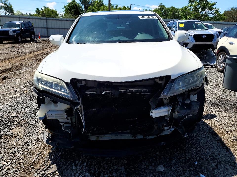 60063816 :رقم المزاد ، 5J8TB4H37HL038690 vin ، 2017 Acura Rdx مزاد بيع