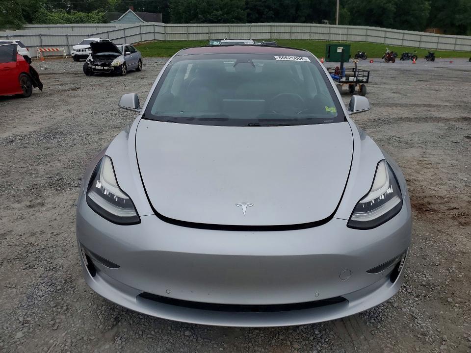 Продажа на аукционе авто 2018 Tesla Model 3, vin: 5YJ3E1EA0JF030639, номер лота: 60625006