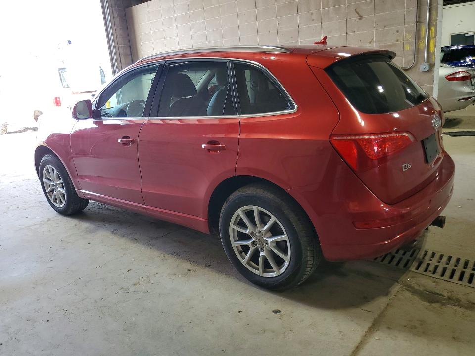 60614186 :رقم المزاد ، WA1LKAFP5AA008036 vin ، 2010 Audi Q5 مزاد بيع
