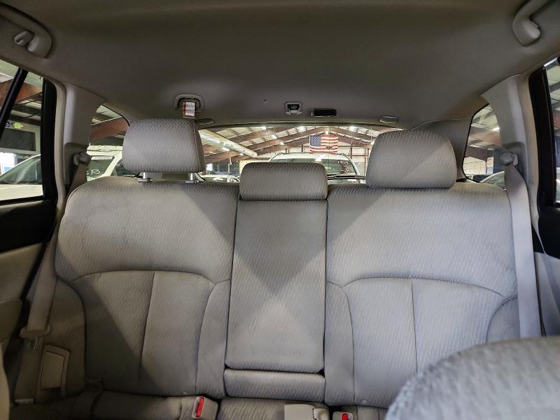 2010 Subaru Outback მანქანა იყიდება აუქციონზე, vin: 4S4BRBGC2A3377760, აუქციონის ნომერი: 63490336