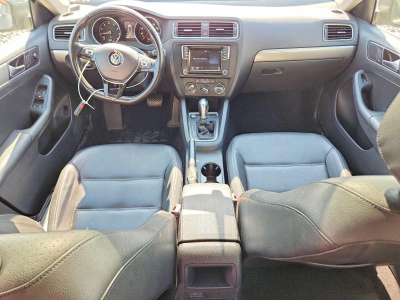 59342796 :رقم المزاد ، 3VWDB7AJ7HM240888 vin ، 2017 Volkswagen Jetta مزاد بيع