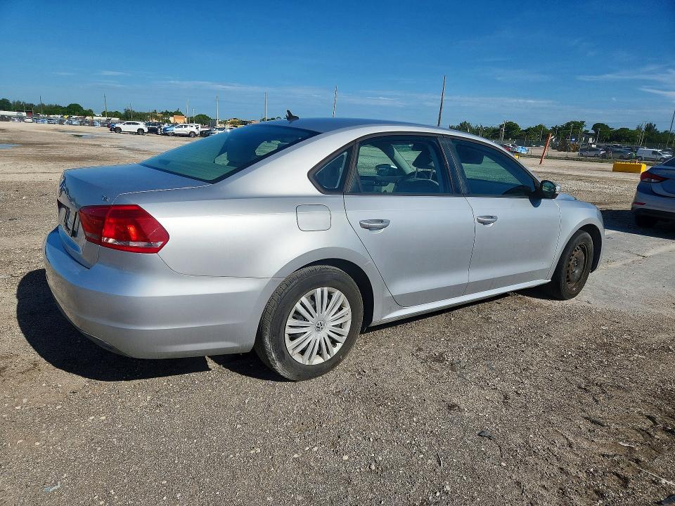 59972836 :رقم المزاد ، 1VWAS7A30EC027962 vin ، 2014 Volkswagen Passat مزاد بيع