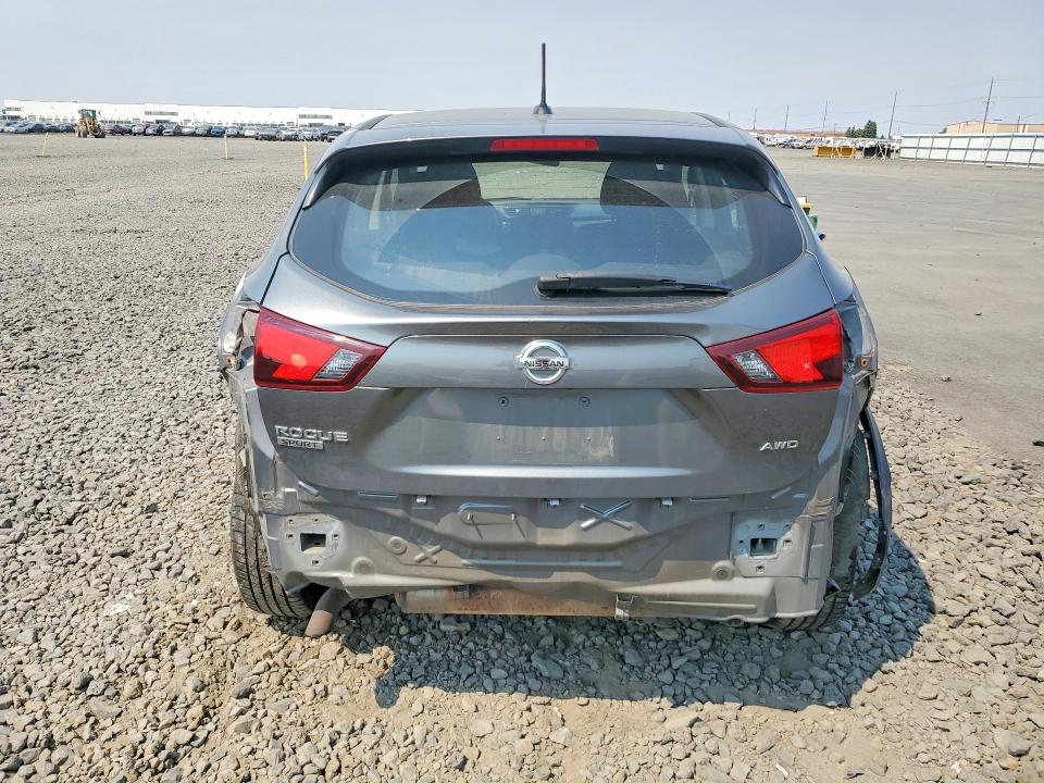 2017 Nissan Rogue Sport მანქანა იყიდება აუქციონზე, vin: JN1BJ1CR7HW143805, აუქციონის ნომერი: 62622136