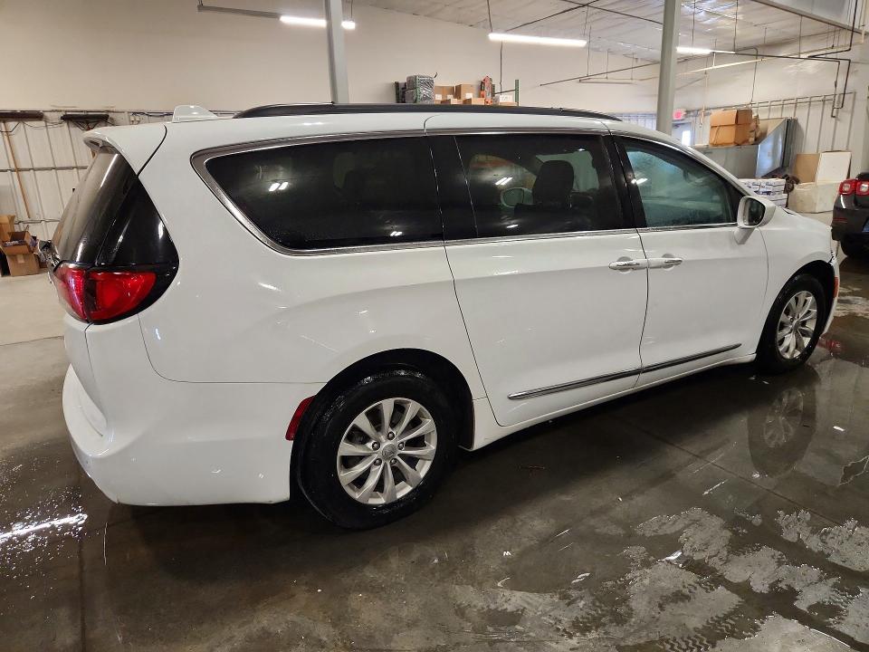 Aukcja sprzedaży 2017 Chrysler Pacifica, vin: 2C4RC1BG6HR613076, numer aukcji: 61367396