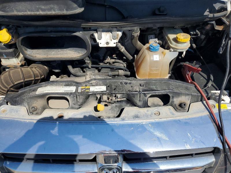61033636 :رقم المزاد ، 3C6TRVAG0HE521872 vin ، 2017 Ram Promaster 1500 مزاد بيع