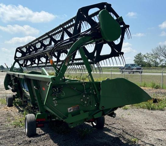 62213406 :رقم المزاد ، 1H00630FH00746141 vin ، 2012 John Deere 630f مزاد بيع