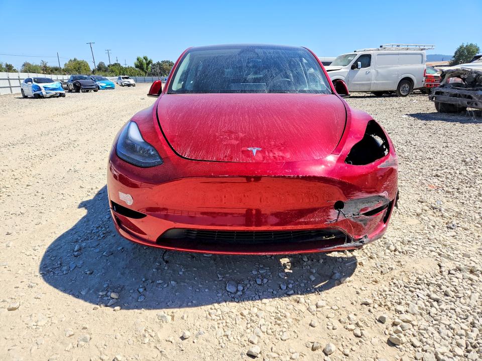 63003516 :رقم المزاد ، 7SAYGAEE5RF981338 vin ، 2024 Tesla Model Y مزاد بيع
