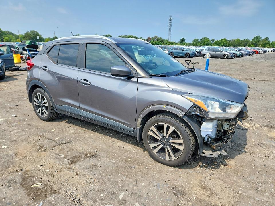 61930236 :رقم المزاد ، 3N1CP5CUXKL532482 vin ، 2019 Nissan Kicks مزاد بيع