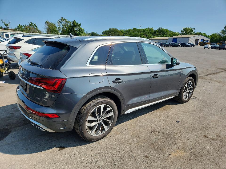 Продаж на аукціоні авто 2022 Audi Q5, vin: WA1GAAFY0N2103049, номер лоту: 61941786