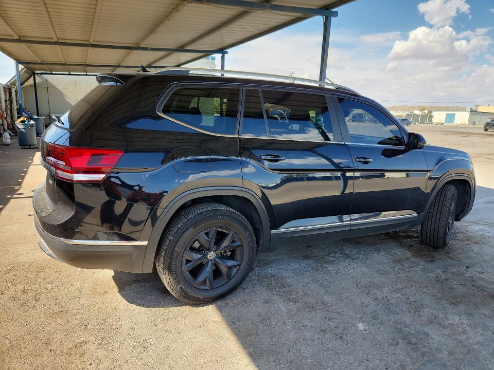 62505776 :رقم المزاد ، 1V2ER2CA1JC559017 vin ، 2018 Volkswagen Atlas مزاد بيع