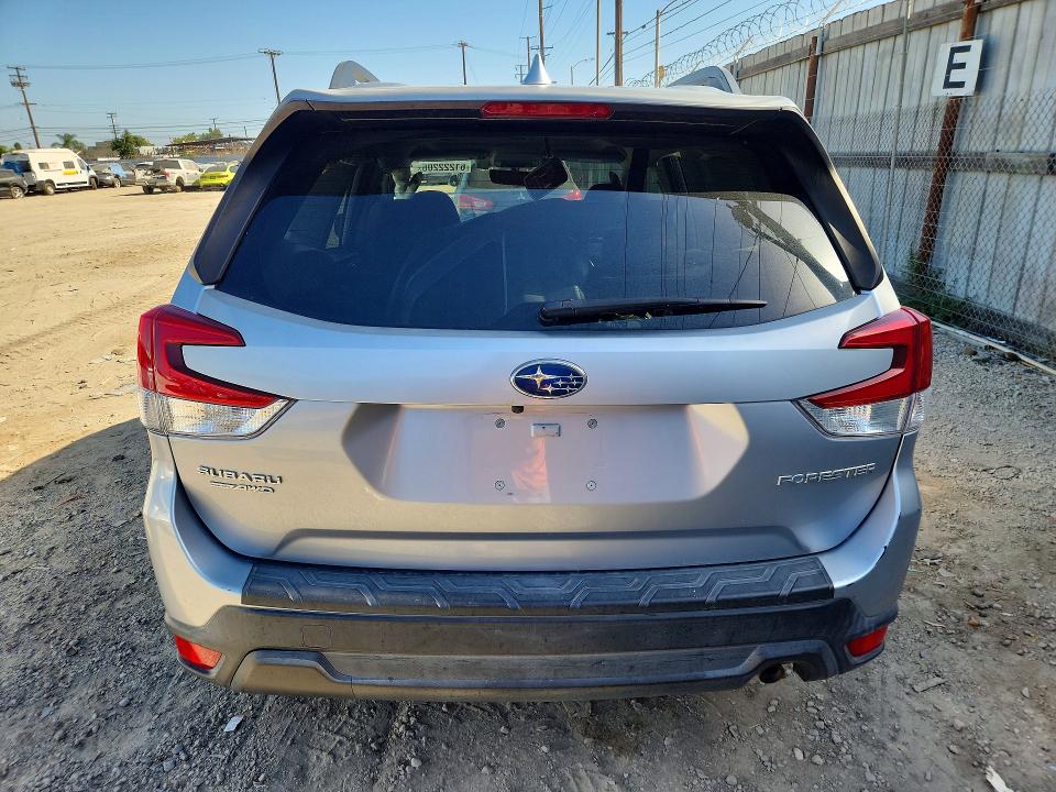 Продаж на аукціоні авто 2020 Subaru Forester, vin: JF2SKAJC3LH412051, номер лоту: 61222206