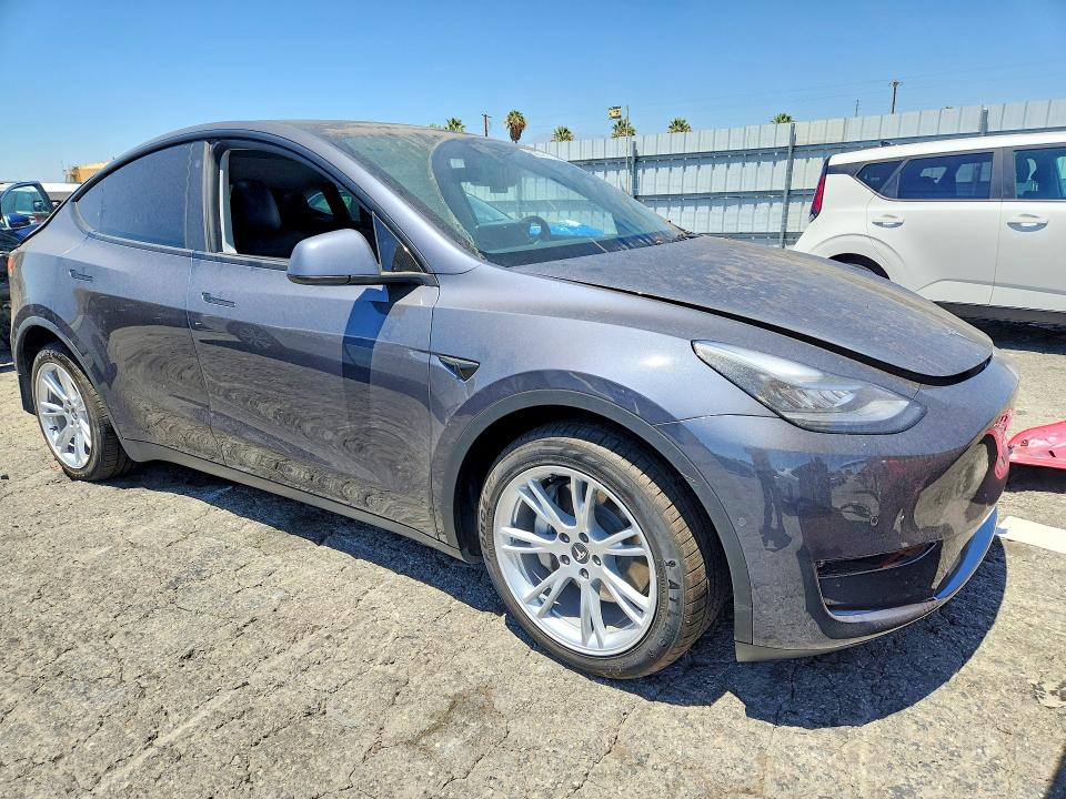 Продажа на аукционе авто 2021 Tesla Model  Y, vin: 5YJYGDEEXMF145323, номер лота: 62671176