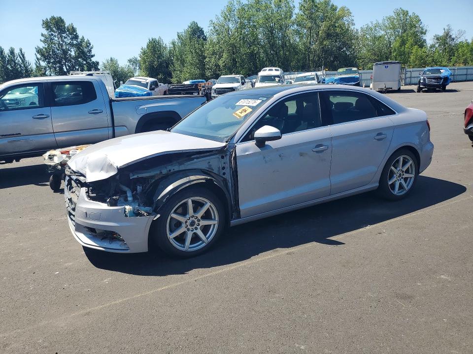 Продаж на аукціоні авто 2015 Audi A3, vin: WAUEFGFF6F1024800, номер лоту: 61015276