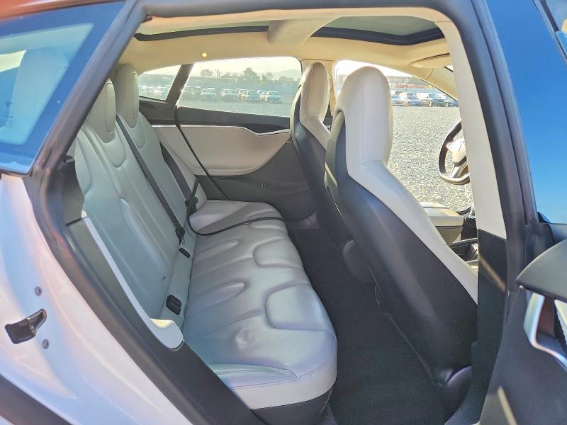 Продаж на аукціоні авто 2015 Tesla Model S, vin: 5YJSA1H26FFP78010, номер лоту: 63401776