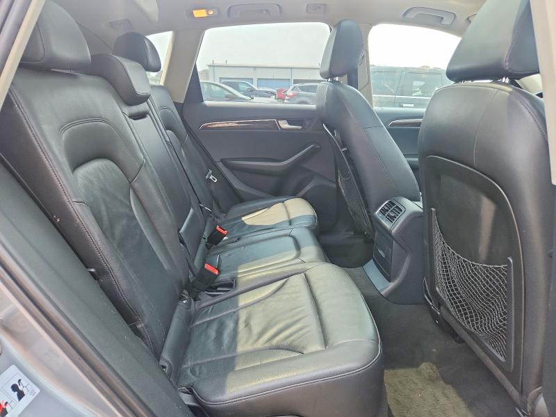 60937766 :رقم المزاد ، WA1LFAFP5BA006356 vin ، 2011 Audi Q5 مزاد بيع