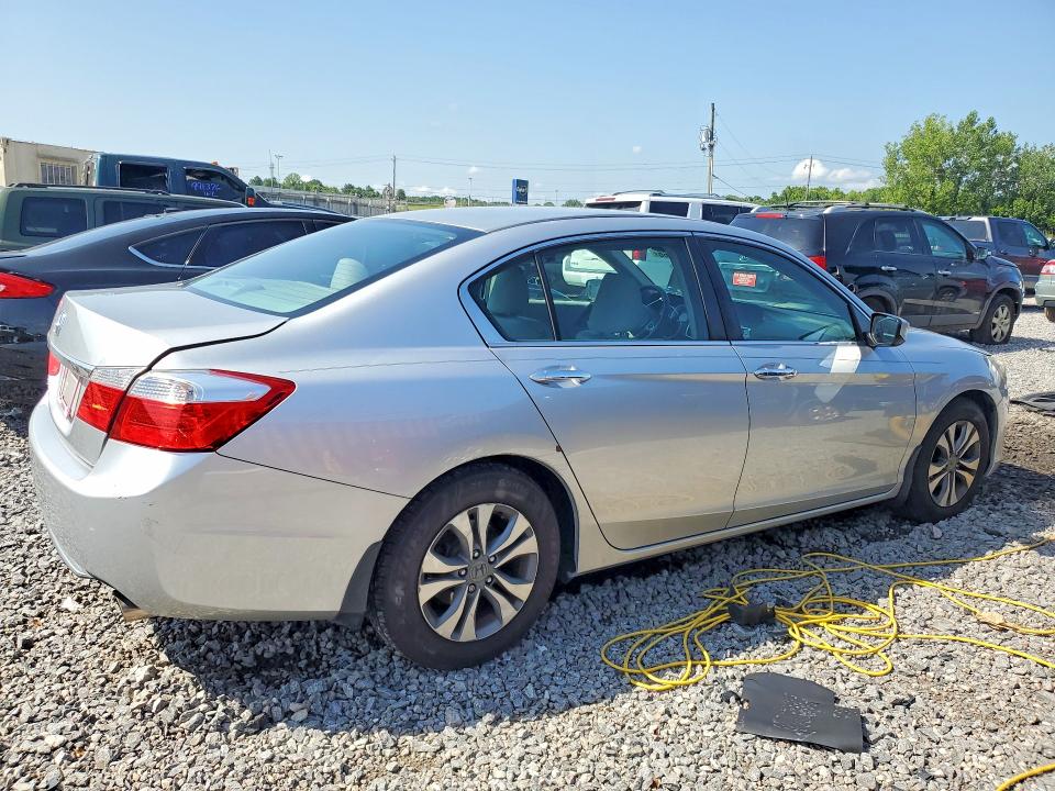 Продажа на аукционе авто 2015 Honda Accord, vin: 1HGCR2F30FA176552, номер лота: 61157966