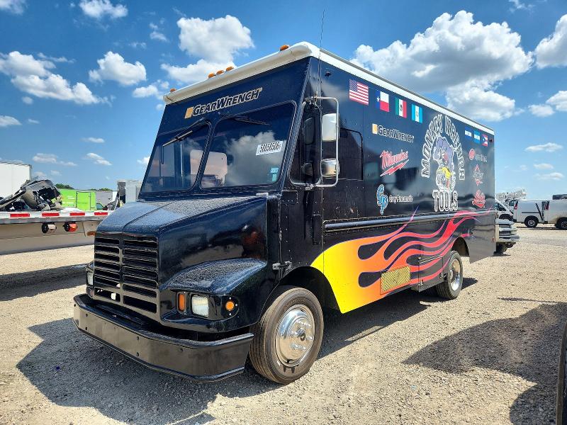 58858506 :رقم المزاد ، 4UZAAPBW94CN78643 vin ، 2004 Freightliner Mt45 Chassis مزاد بيع