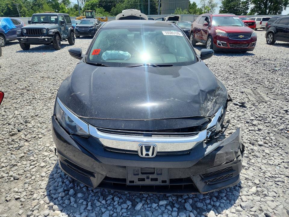 Продаж на аукціоні авто 2018 Honda Civic, vin: 2HGFC2F57JH584346, номер лоту: 59385126