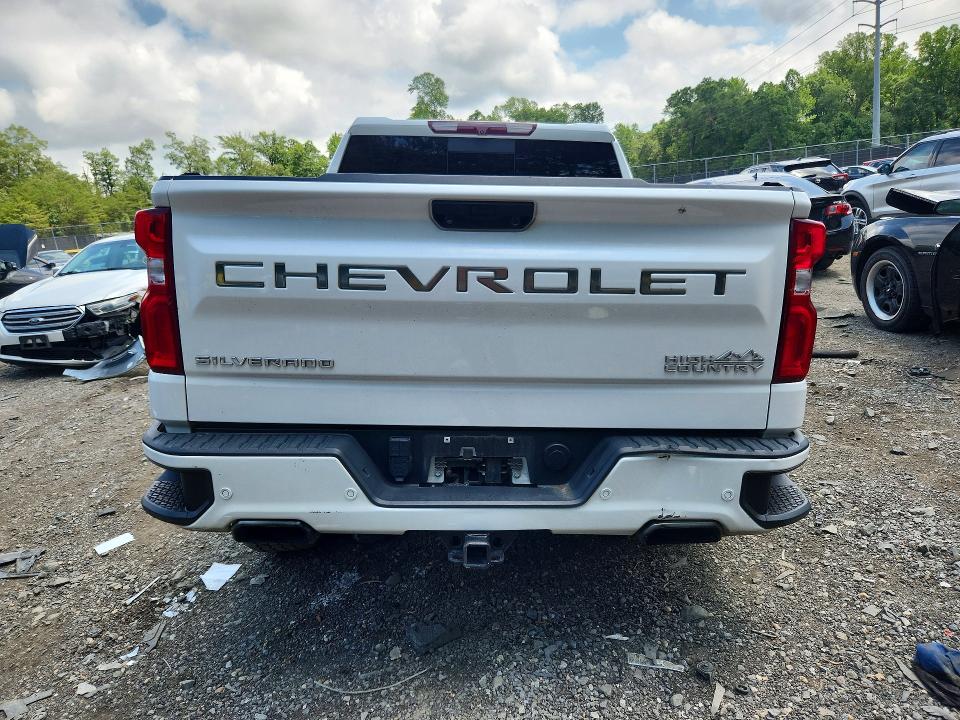 59345716 :رقم المزاد ، 1GCUDJEL1NZ636721 vin ، 2022 Chevrolet Silverado مزاد بيع