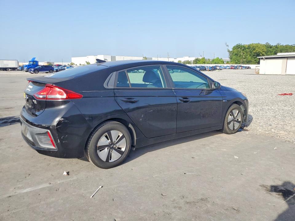 Продажа на аукционе авто 2017 Hyundai Ioniq, vin: KMHC65LC1HU048475, номер лота: 60493516