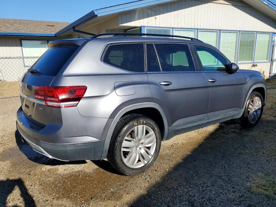 2020 Volkswagen Atlas მანქანა იყიდება აუქციონზე, vin: 1V2WR2CA2LC502736, აუქციონის ნომერი: 60775386