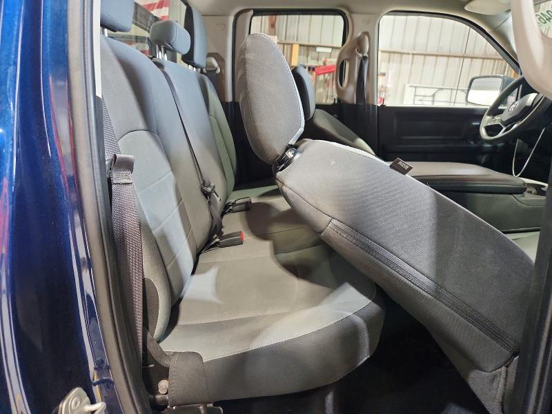 Продажа на аукционе авто 2022 Ram 1500 Classic, vin: 1C6RR6FG0NS170575, номер лота: 61894046