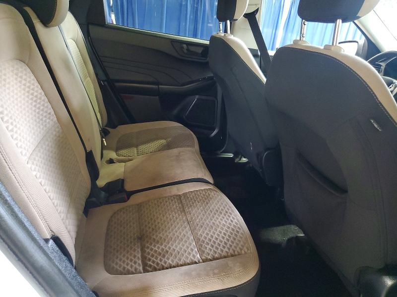 62066766 :رقم المزاد ، 1FMCU0G62NUA46453 vin ، 2022 Ford Escape مزاد بيع