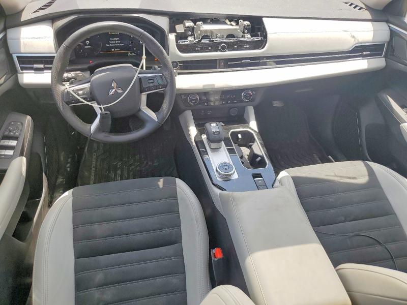 Продаж на аукціоні авто 2025 Mitsubishi Outlander, vin: JA4J3VA85SZ053654, номер лоту: 59728306