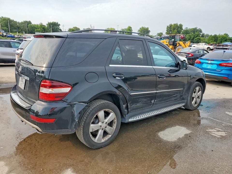 2011 Mercedes-benz Ml მანქანა იყიდება აუქციონზე, vin: 4JGBB8GB8BA701273, აუქციონის ნომერი: 62794656