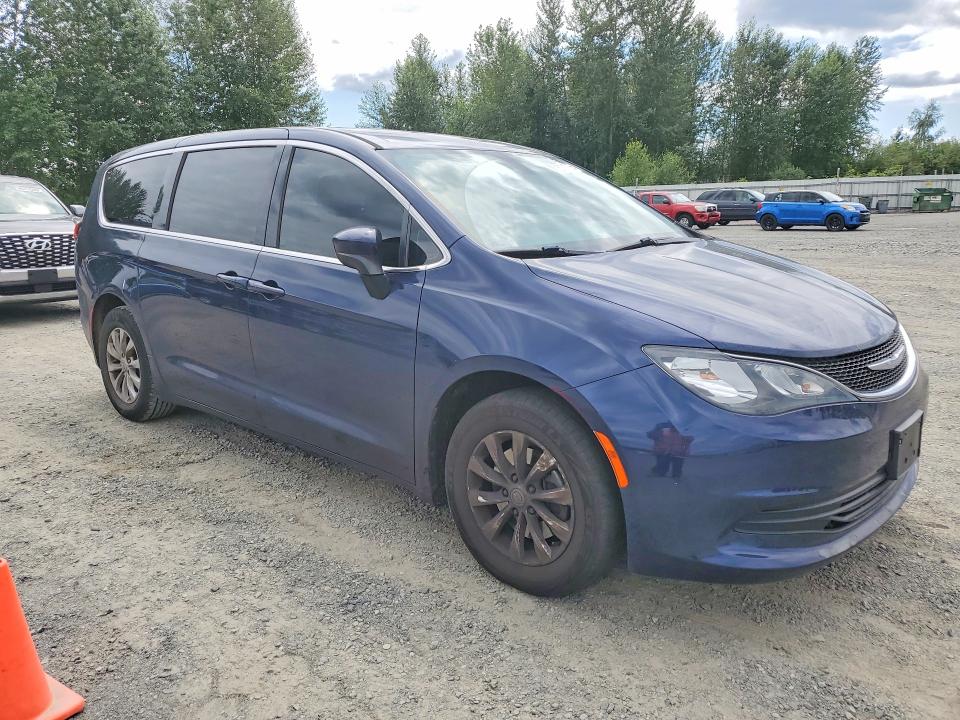 60717326 :رقم المزاد ، 2C4RC1DG1HR705015 vin ، 2017 Chrysler Pacifica مزاد بيع