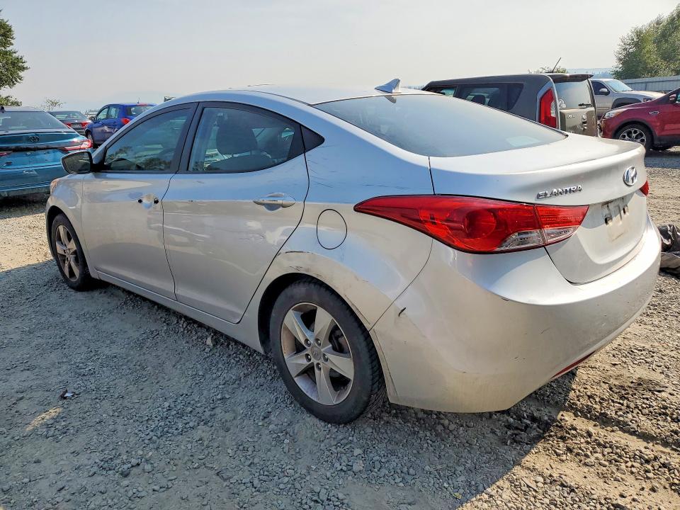 2013 Hyundai Elantra მანქანა იყიდება აუქციონზე, vin: KMHDH4AE7DU530620, აუქციონის ნომერი: 61687776