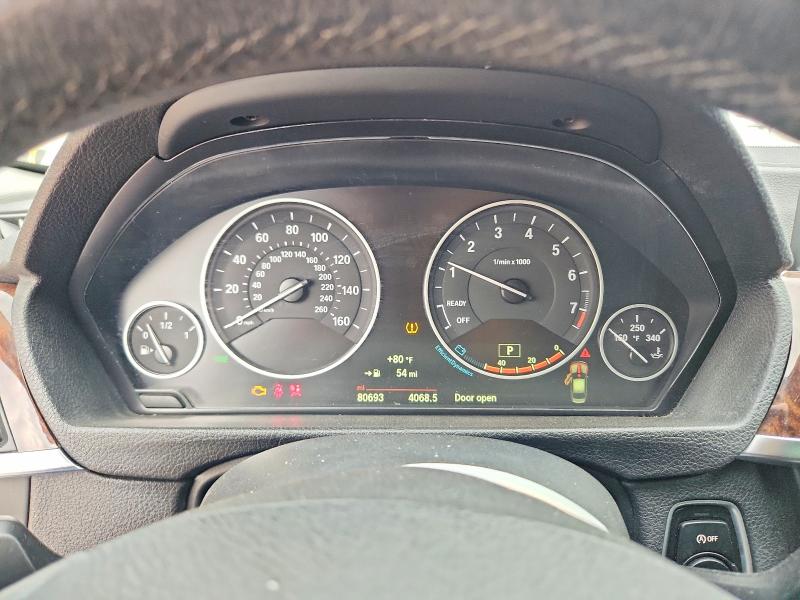 61587486 :رقم المزاد ، WBA3B5G54FNS13273 vin ، 2015 Bmw 328 مزاد بيع