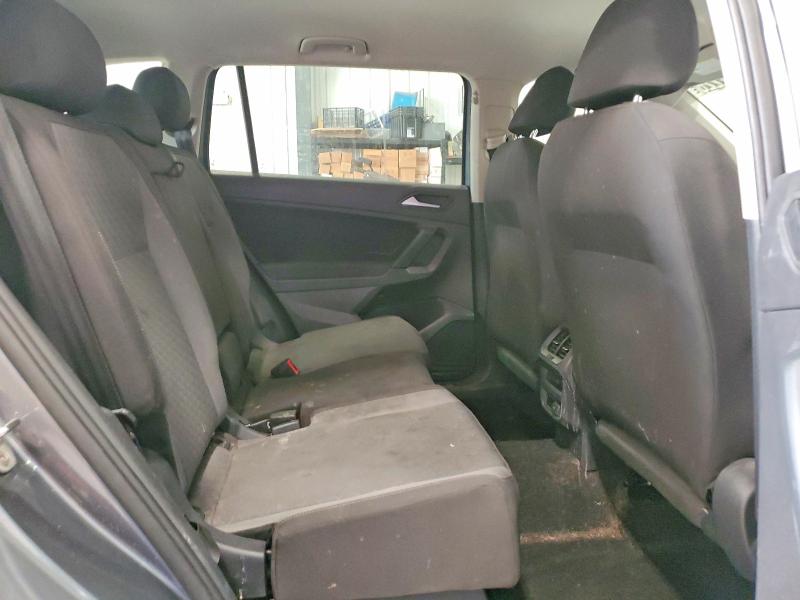 Продажа на аукционе авто 2019 Volkswagen Tiguan, vin: 3VV0B7AX4KM120013, номер лота: 60857226