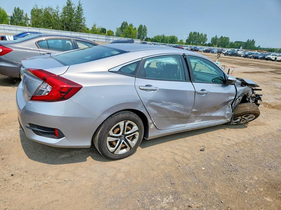 62044556 :رقم المزاد ، 2HGFC2F50JH034809 vin ، 2018 Honda Civic مزاد بيع