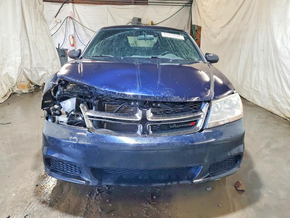 62472646 :رقم المزاد ، 1B3BD1FB9BN558917 vin ، 2011 Dodge Avenger مزاد بيع