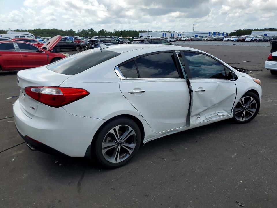85963785 :رقم المزاد ، KNAFZ4A8XG5553406 vin ، 2016 Kia Forte مزاد بيع