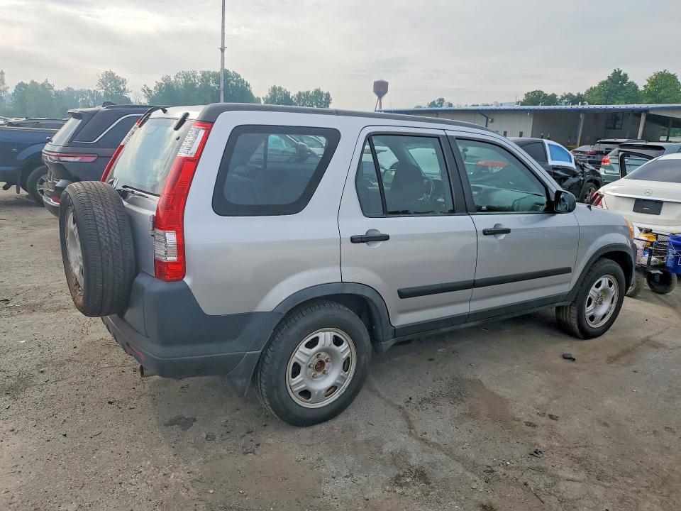 60062576 :رقم المزاد ، JHLRD78555C042256 vin ، 2005 Honda Cr-v مزاد بيع