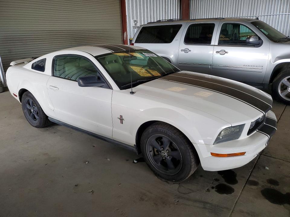 Продаж на аукціоні авто 2006 Ford Mustang, vin: 1ZVHT80N965150119, номер лоту: 61802336