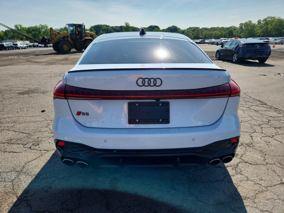 61235826 :رقم المزاد ، WAU25CFU2SN120794 vin ، 2025 Audi S5 مزاد بيع