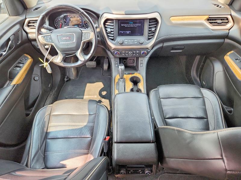 61704736 :رقم المزاد ، 1GKKNXLS8HZ281122 vin ، 2017 Gmc Acadia مزاد بيع