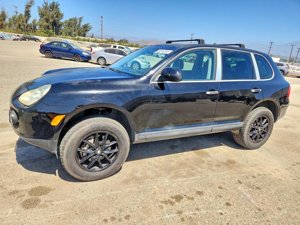 Продаж на аукціоні авто 2004 Porsche Cayenne, vin: WP1AB29P44LA74924, номер лоту: 63240206