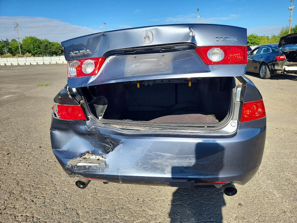 62677526 :رقم المزاد ، JH4CL96845C005910 vin ، 2005 Acura Tsx مزاد بيع