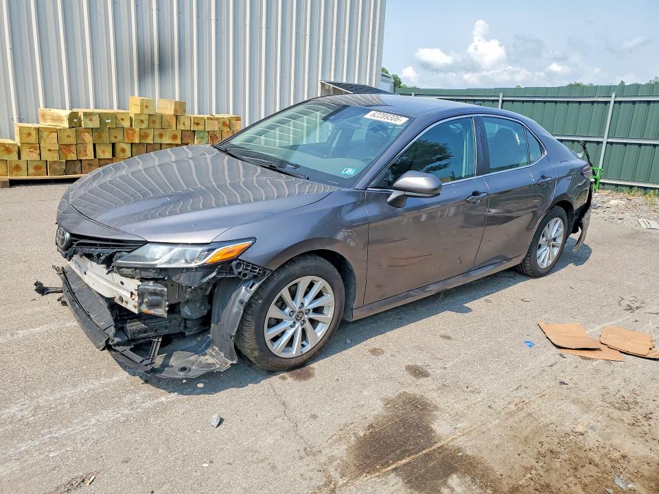 2022 Toyota Camry მანქანა იყიდება აუქციონზე, vin: 4T1C11BKXNU060006, აუქციონის ნომერი: 62289306
